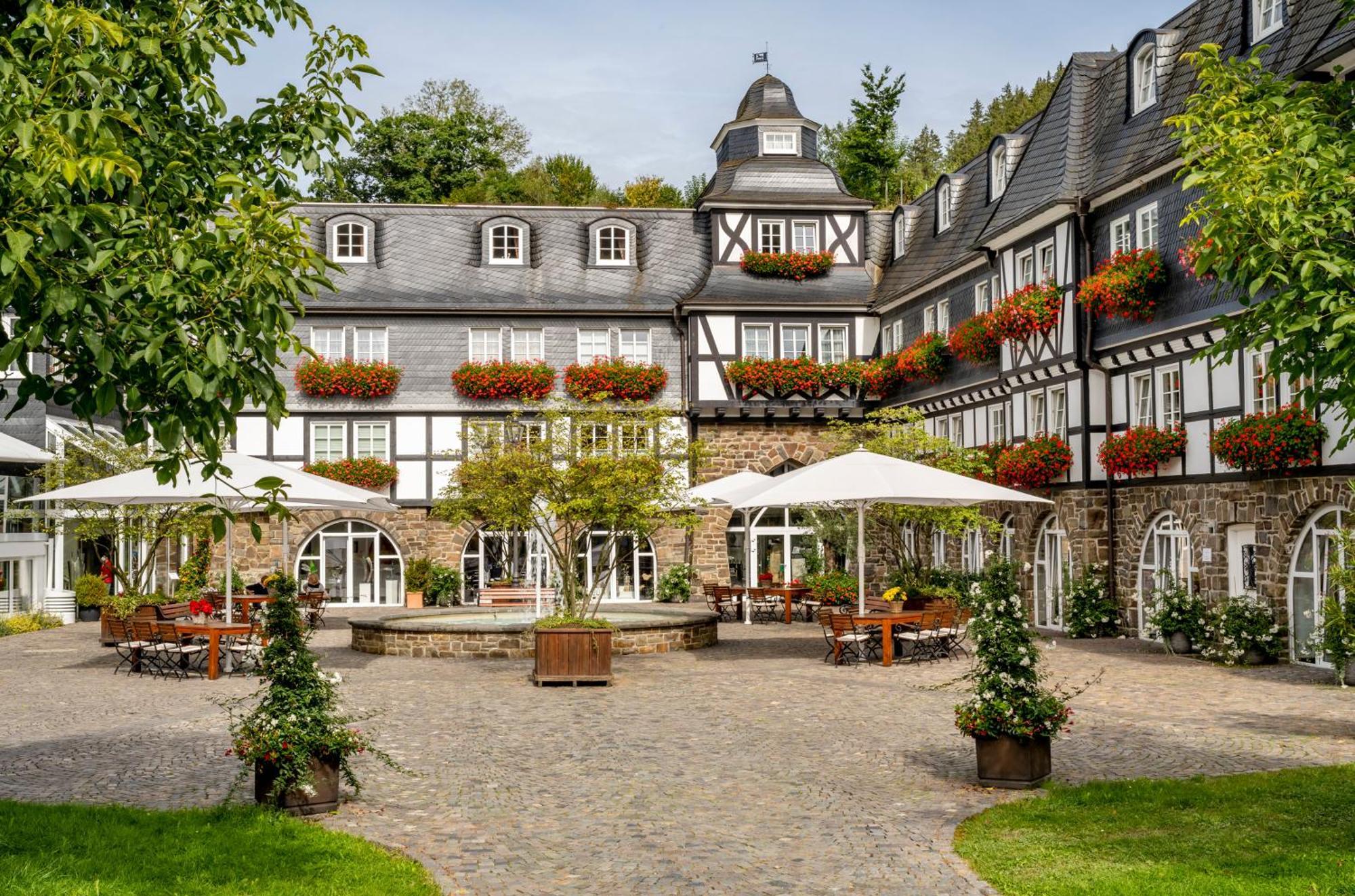 Hotel Deimann Schmallenberg Exterior photo